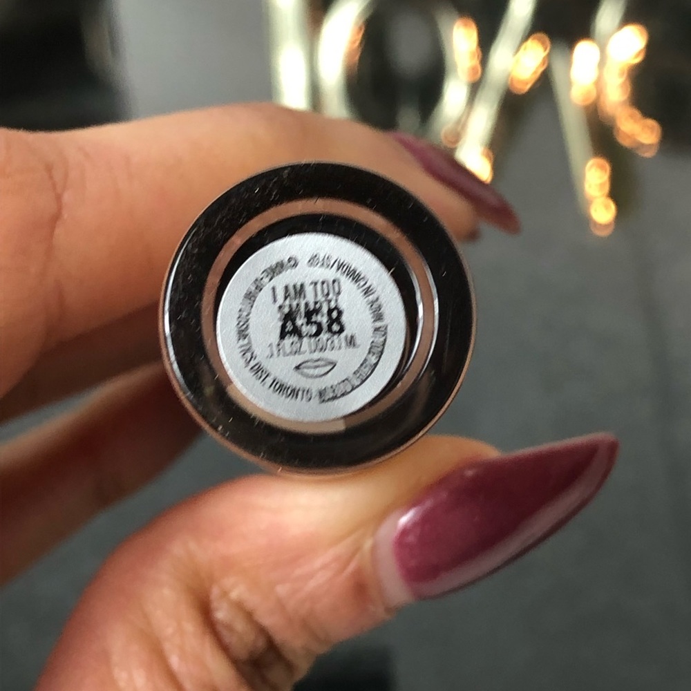 🆕 M.A.C raver girl lipglass lipgloss - Picture 5 of 5